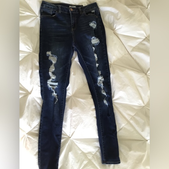 Miami High Rise Super Skinny Jeans 7 - Picture 2 of 6